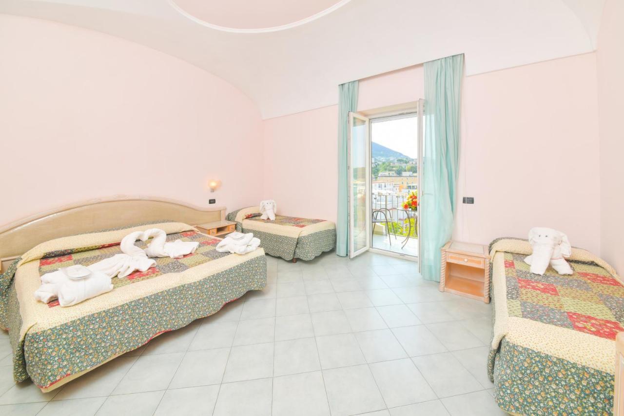 Hotel Felix Terme Иския Екстериор снимка