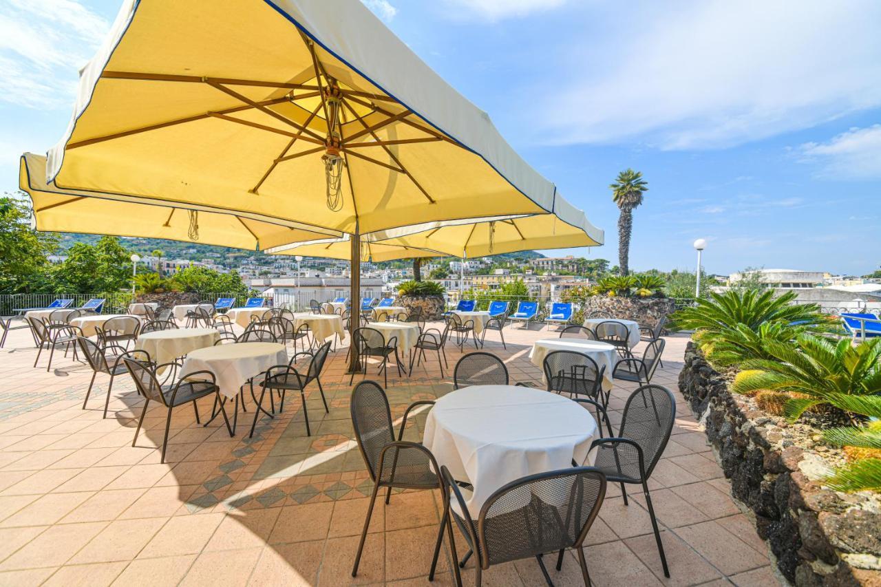 Hotel Felix Terme Иския Екстериор снимка